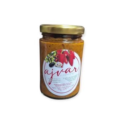Ajvar sa maslinovim uljem i gljivama